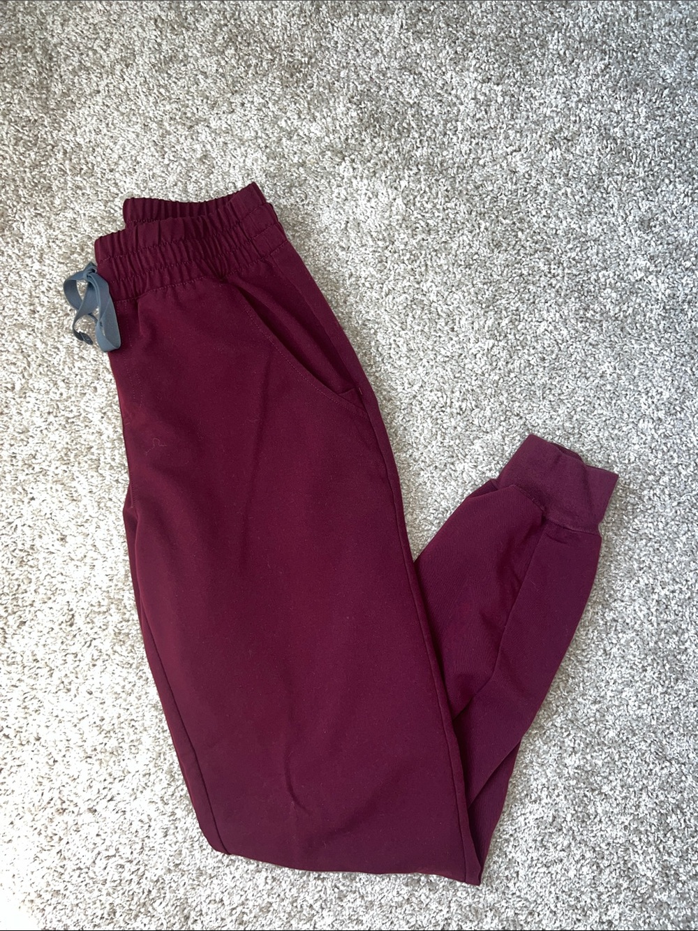 Figs Women's Burgundy High Wasisted Joggers with Drawstring